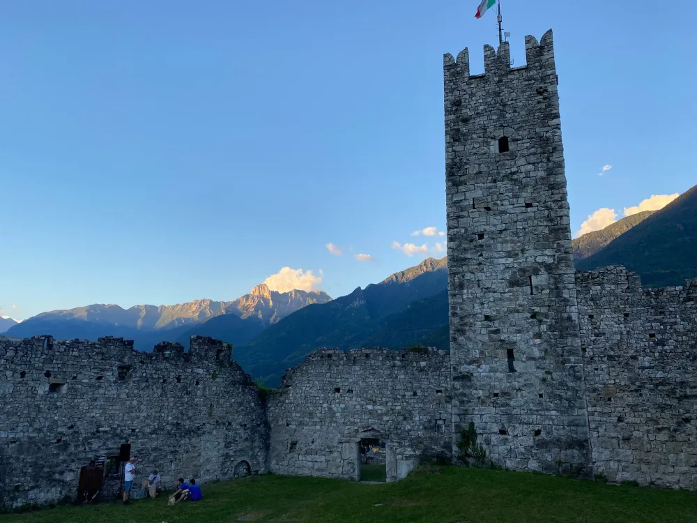 camunerie-val-camonica-castello